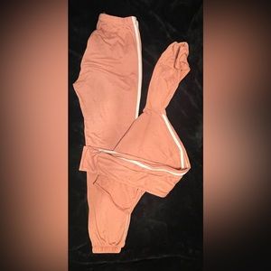 Size M Fashion Nova set